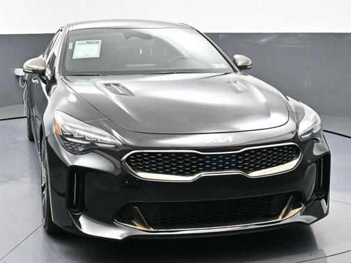 2023 Kia Stinger GT-Line