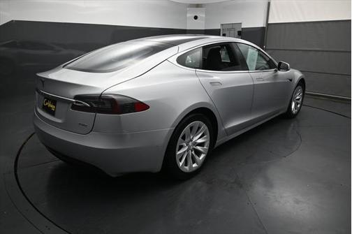 2018 Tesla Model S 75D