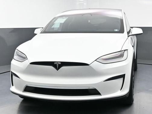 2023 Tesla Model X Base