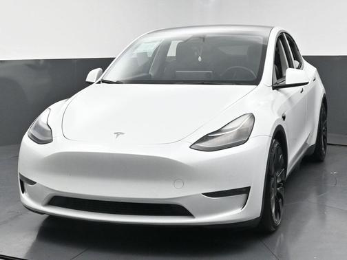 2022 Tesla Model Y Performance Dual Motor All-Wheel Drive