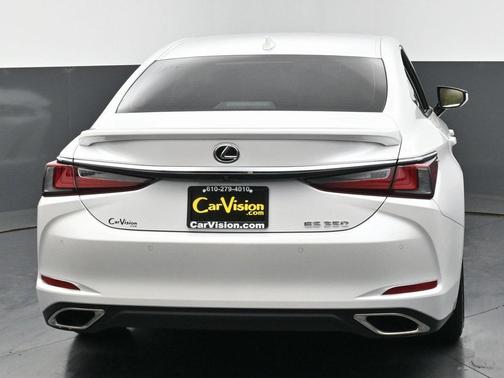 2025 Lexus ES 350 Base