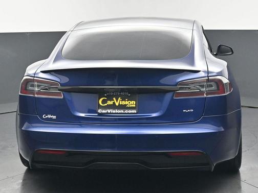 Deep Blue Metallic 2021 Tesla Model S Plaid