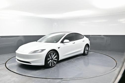 2025 Tesla Model 3 Long Range