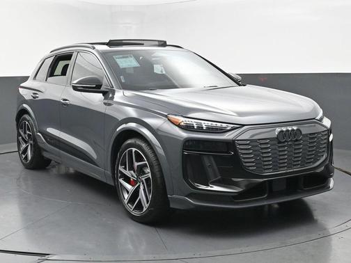 2025 Audi SQ6 e-tron Premium Plus quattro