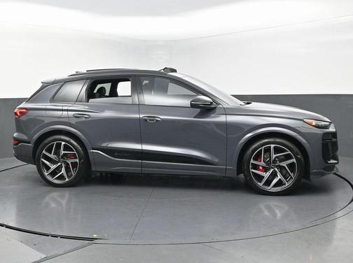 2025 Audi SQ6 e-tron Premium Plus quattro