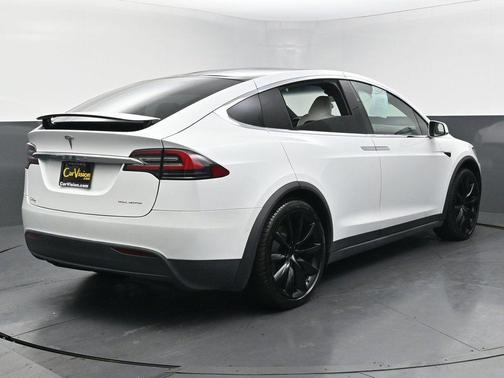 2021 Tesla Model X Long Range Dual Motor All-Wheel Drive