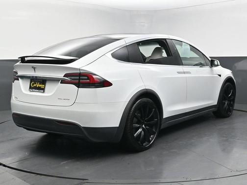 2021 Tesla Model X Long Range Dual Motor All-Wheel Drive