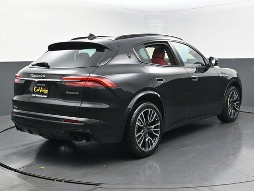 2023 Maserati Grecale Modena