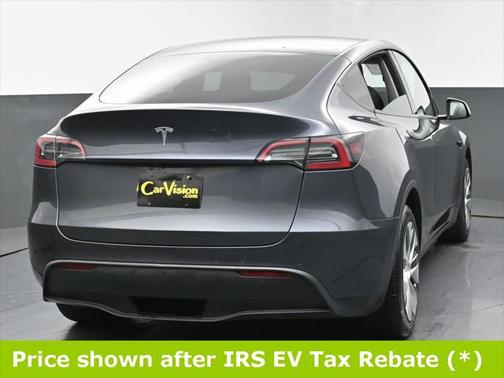 2022 Tesla Model Y Long Range Dual Motor All-Wheel Drive
