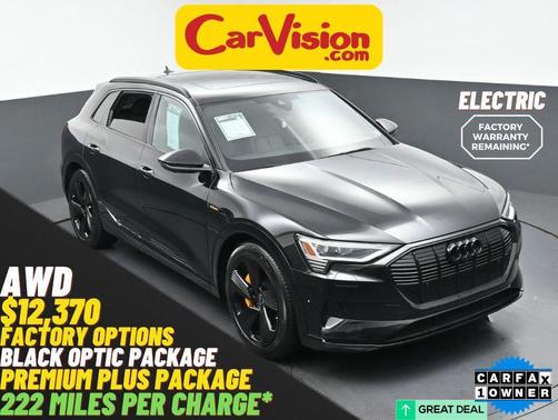 Black Metallic 2022 Audi e-tron Premium Plus