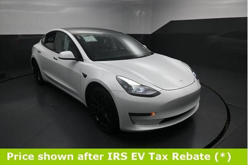 2022 Tesla Model 3 Standard Range