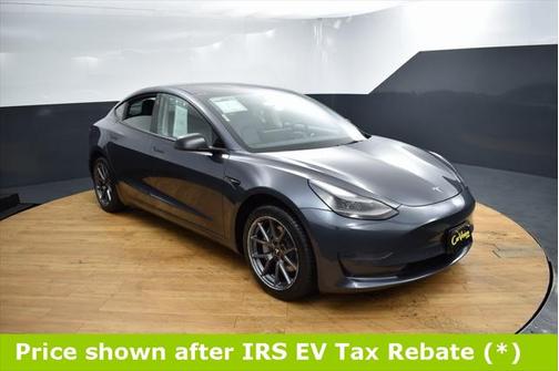 2022 Tesla Model 3 Standard Range