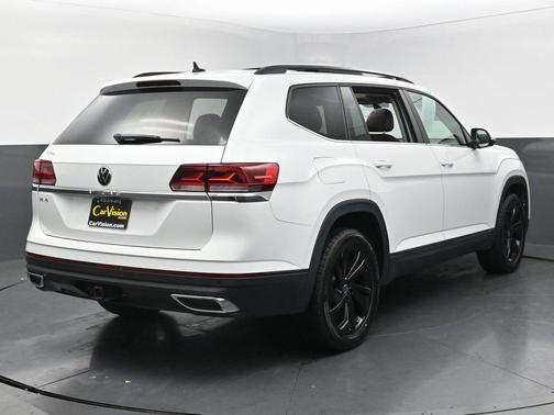 2022 Volkswagen Atlas 3.6L SE w/Technology