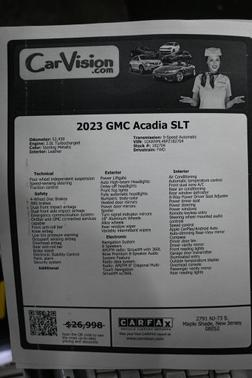 2023 GMC Acadia FWD SLT