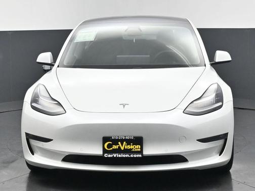 Pearl White Multi-Coat 2021 Tesla Model 3 Long Range