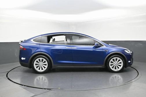 2021 Tesla Model X Long Range Dual Motor All-Wheel Drive