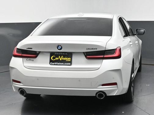 2024 BMW 330 i xDrive