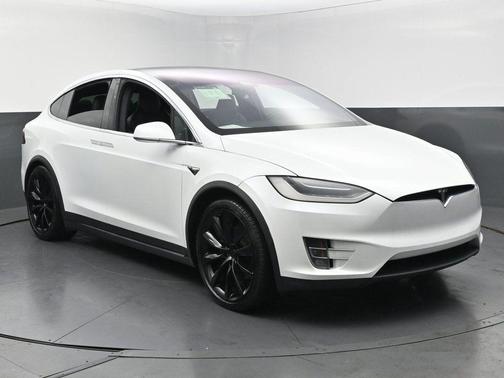2019 Tesla Model X Long Range