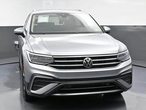 2024 Volkswagen Tiguan 2.0T SE 4MOTION