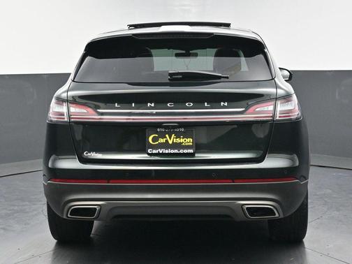 2021 Lincoln Nautilus Reserve