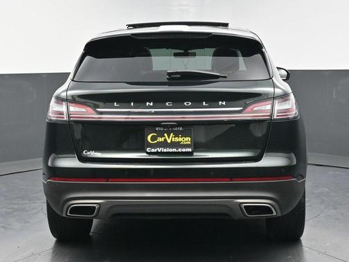 2021 Lincoln Nautilus Reserve