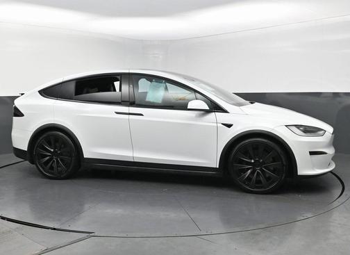2023 Tesla Model X Base