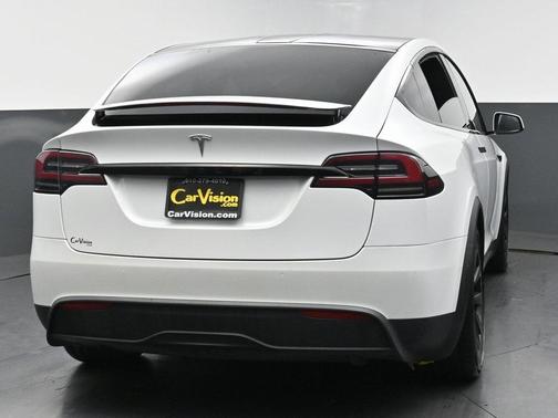 2023 Tesla Model X Base