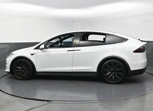 2023 Tesla Model X Base