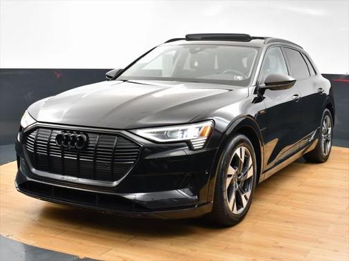 2023 Audi e-tron Premium quattro