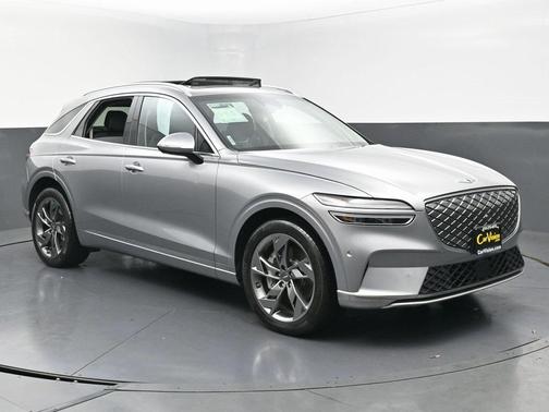 2023 Genesis Electrified GV70 Advanced