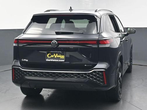 Deep Black 2025 Volkswagen Tiguan 2.0T SE R-Line Black 4MOTION