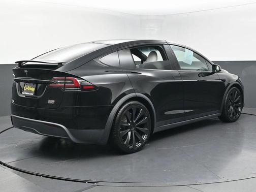 2022 Tesla Model X Plaid Tri Motor All-Wheel Drive