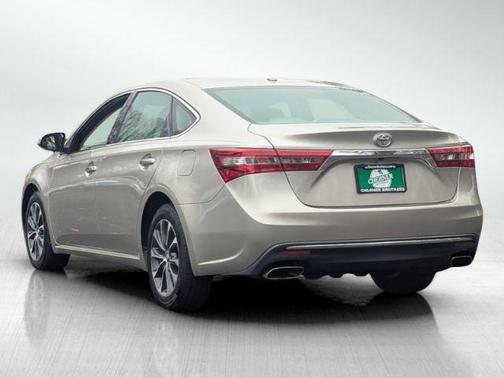 2018 Toyota Avalon XLE Plus