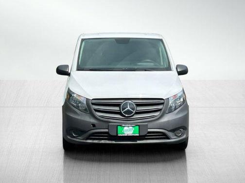 Arctic White 2022 Mercedes-Benz Metris Base
