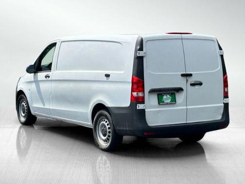 Arctic White 2022 Mercedes-Benz Metris Base