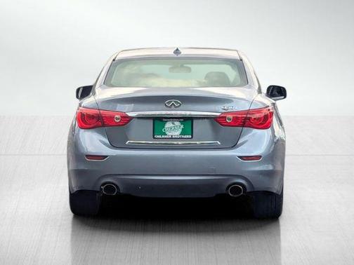 2015 INFINITI Q50 Base