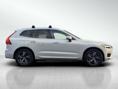 2018 Volvo XC60 T6 R-Design