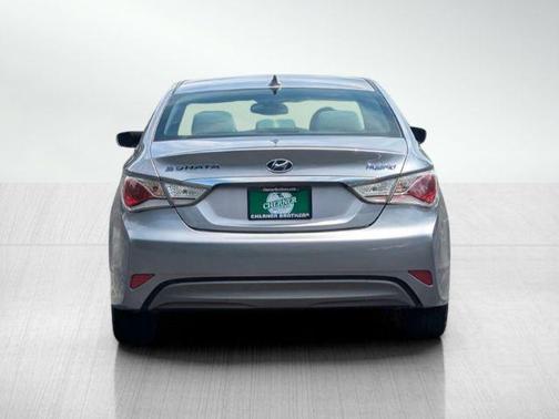 2015 Hyundai SONATA Hybrid Base
