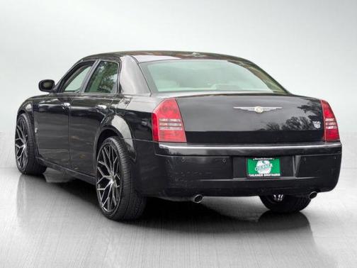 2006 Chrysler 300C Base