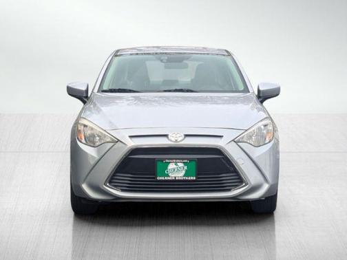 2017 Toyota Yaris iA Base