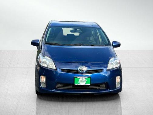 Blue Ribbon Metallic 2010 Toyota Prius III