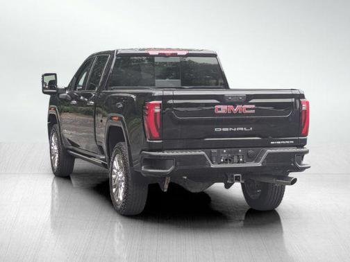 2024 GMC Sierra 2500 Denali