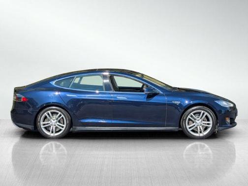 2013 Tesla Model S Base