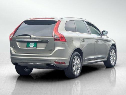 2015 Volvo XC60 3.2 Platinum