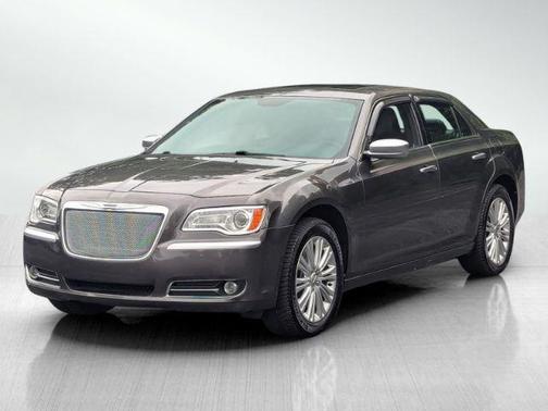 2014 Chrysler 300C John Varvatos Luxury