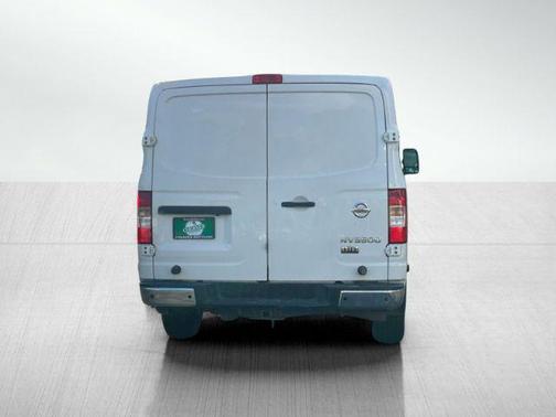 2013 Nissan NV Cargo NV3500 HD S V8