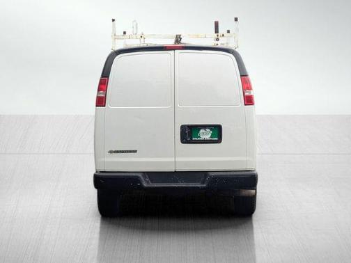 2021 Chevrolet Express 2500 RWD 2500 Regular Wheelbase WT