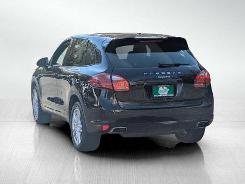 2014 Porsche Cayenne Platinum Edition