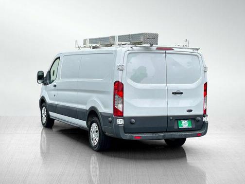 Oxford White 2018 Ford Transit-150 Base