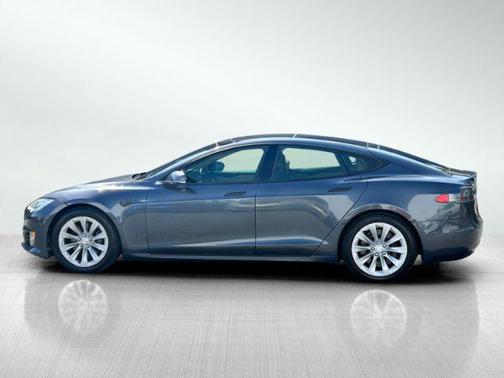 2016 Tesla Model S 90D
